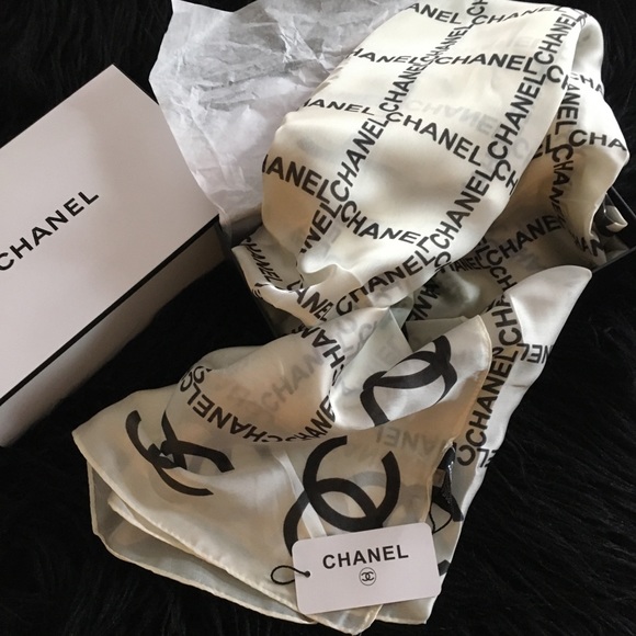 NWT ▪️Chanel Silk Pashmina/ Scarf ▪️